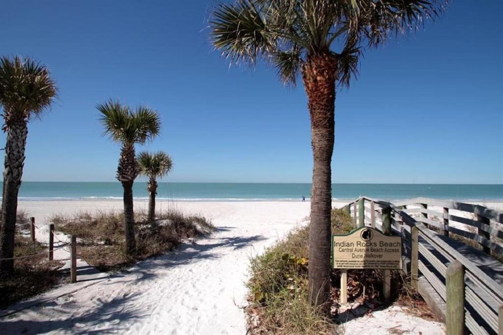 Spacious Beach House Unit,Beautifully Furnished 2 Bed 2Bath./2Min.Walk To Beach Clearwater Beach Luaran gambar