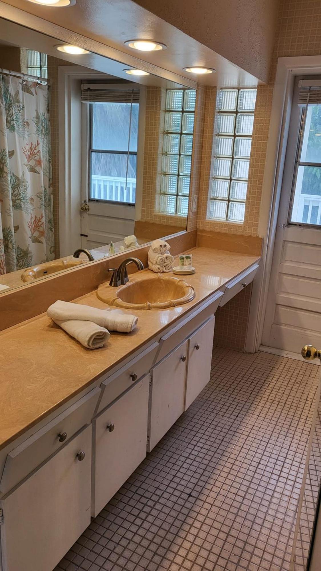 Spacious Beach House Unit,Beautifully Furnished 2 Bed 2Bath./2Min.Walk To Beach Clearwater Beach Luaran gambar
